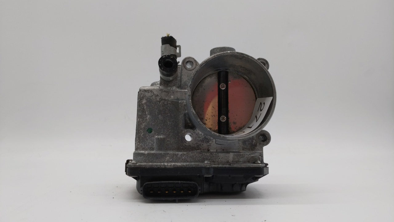 2013-2019 Nissan Sentra Throttle Body P/N:3RA60-01 C 3RA60-01 E, 3RA60-01 D Fits Fits 2013 2014 2015 2016 2017 2018 2019 OEM