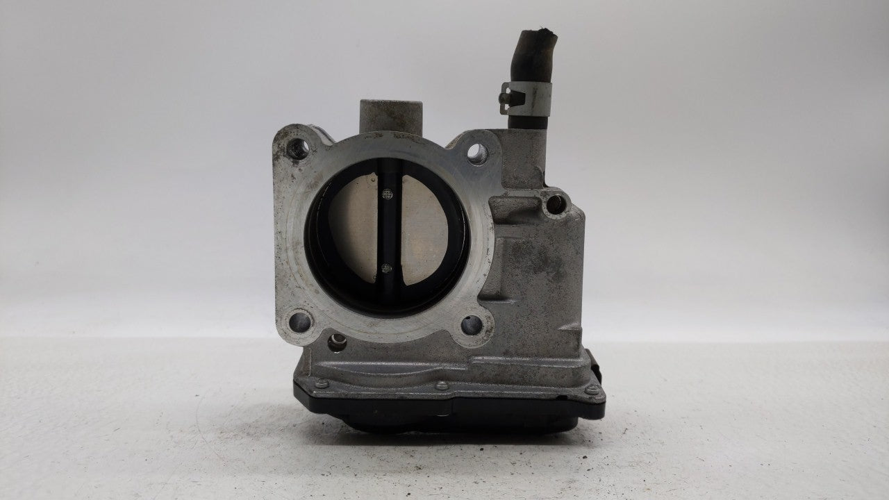 2013-2019 Nissan Sentra Throttle Body P/N:3RA60-01 C 3RA60-01 E, 3RA60-01 D Fits Fits 2013 2014 2015 2016 2017 2018 2019 OEM