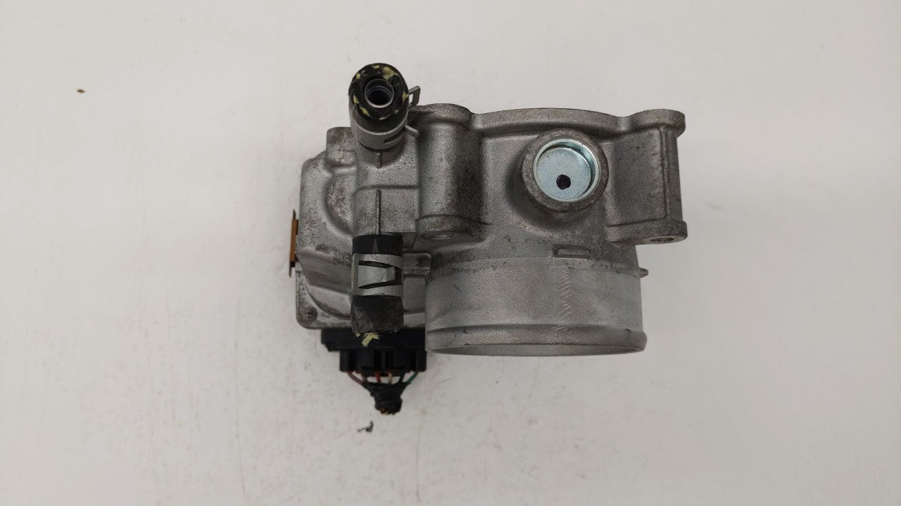 2013-2019 Nissan Sentra Throttle Body P/N:3RA60-01 C 3RA60-01 E, 3RA60-01 D Fits Fits 2013 2014 2015 2016 2017 2018 2019 OEM