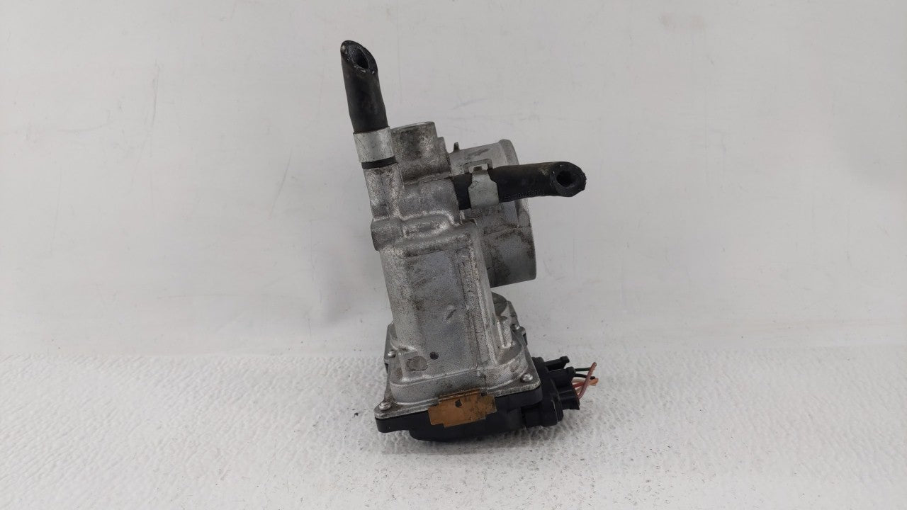 2013-2019 Nissan Sentra Throttle Body P/N:3RA60-01 C 3RA60-01 E, 3RA60-01 D Fits Fits 2013 2014 2015 2016 2017 2018 2019 OEM