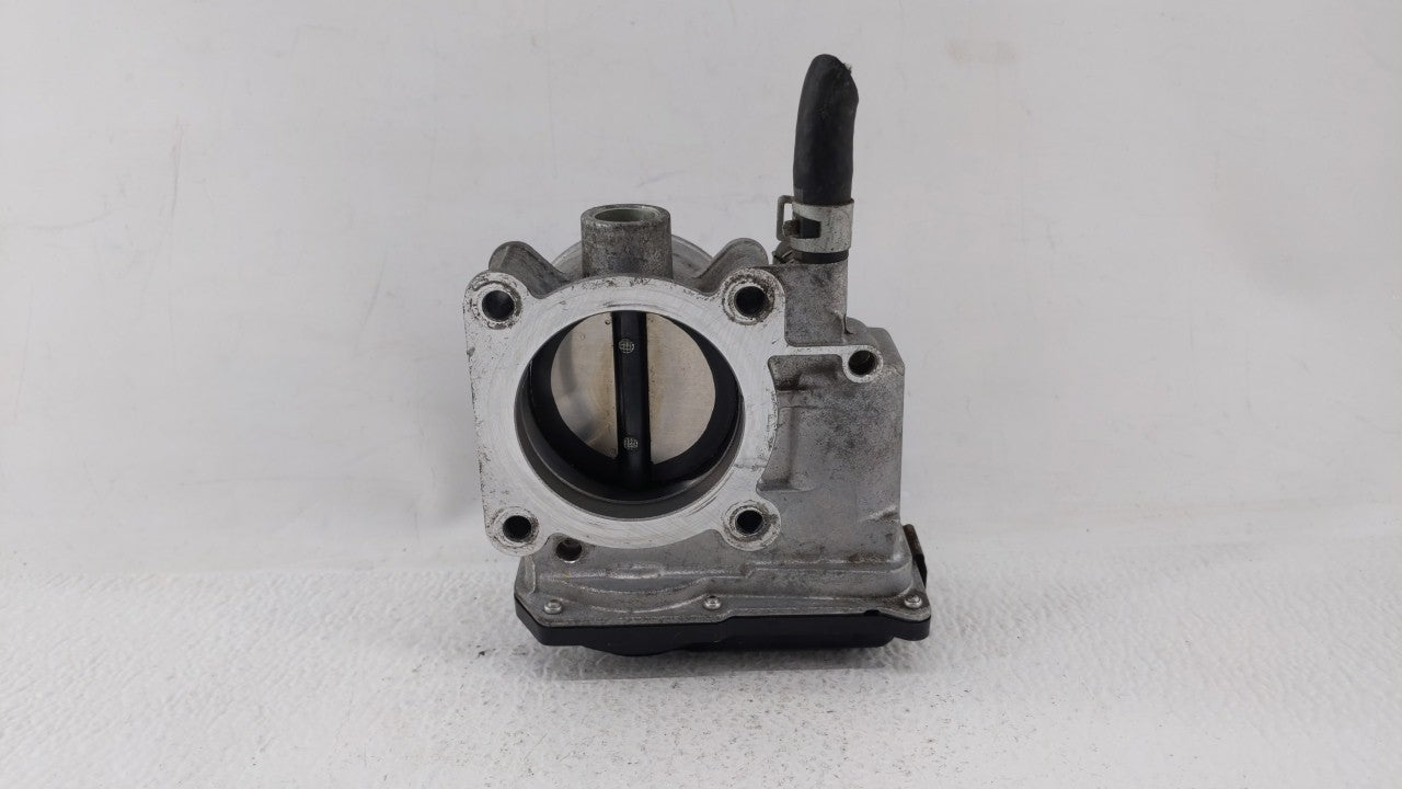 2013-2019 Nissan Sentra Throttle Body P/N:3RA60-01 C 3RA60-01 E, 3RA60-01 D Fits Fits 2013 2014 2015 2016 2017 2018 2019 OEM