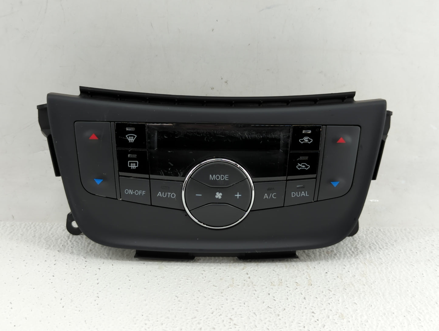 2015-2019 Nissan Sentra Climate Control Module Temperature AC/Heater Replacement P/N:27500 4AT4A Fits OEM Used Auto Parts - 