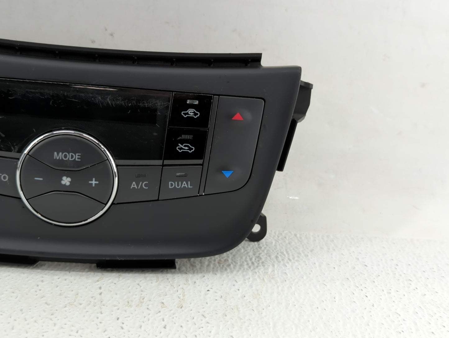 2015-2019 Nissan Sentra Climate Control Module Temperature AC/Heater Replacement P/N:27500 4AT4A Fits OEM Used Auto Parts - 