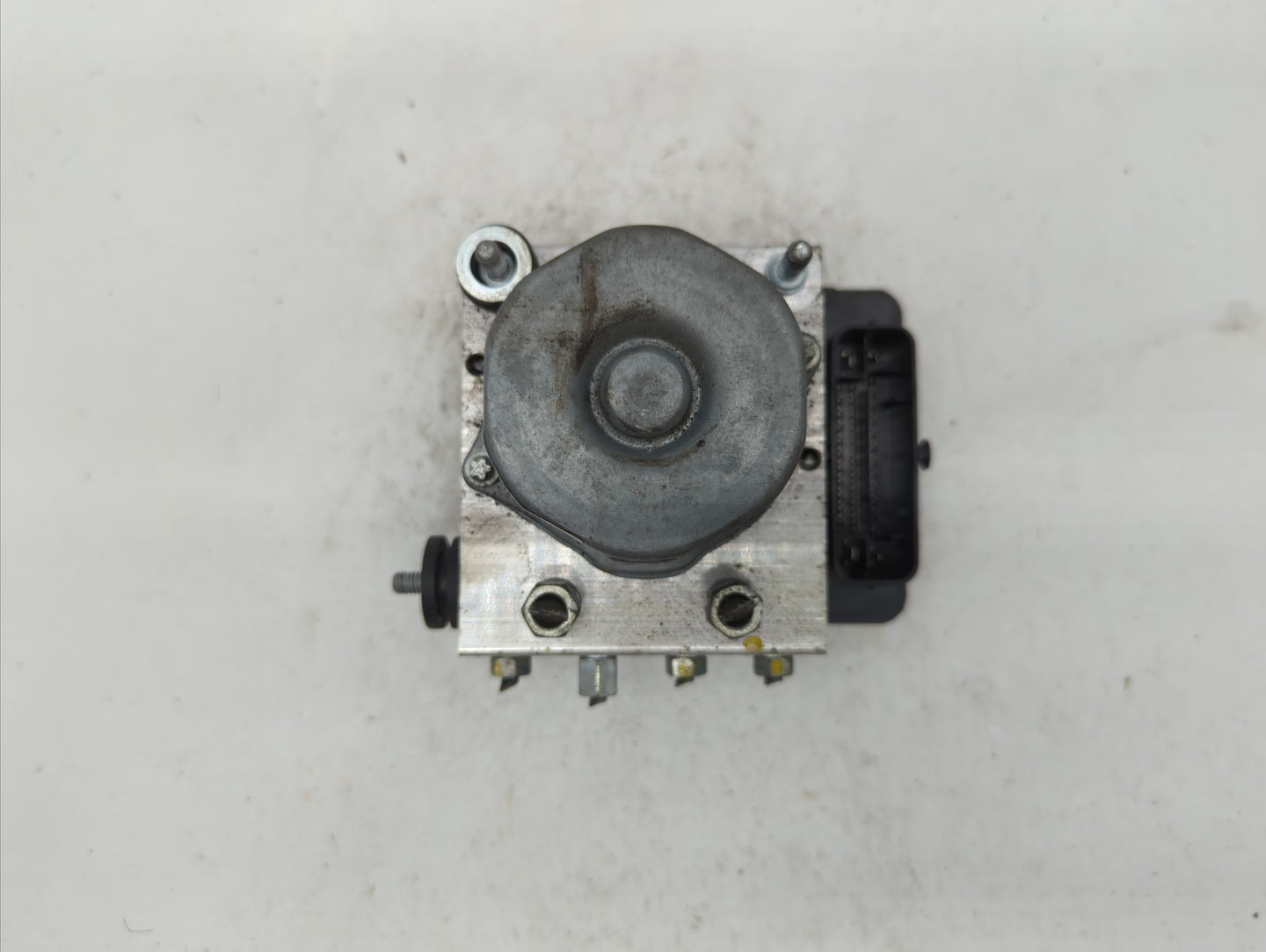 2019 Nissan Sentra ABS Pump Control Module Replacement P/N:47660 6UD0C 47660 5UD0C Fits OEM Used Auto Parts - Oemusedautopar