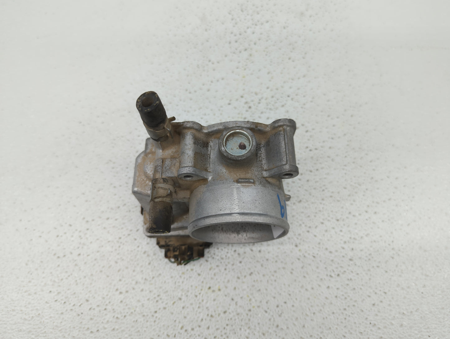 2013-2019 Nissan Sentra Throttle Body P/N:3RA60-01 C 3RA60-01 E, 3RA60-01 D Fits Fits 2013 2014 2015 2016 2017 2018 2019 OEM