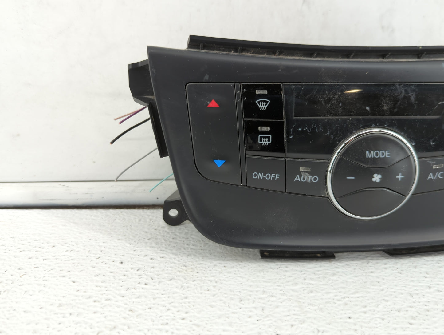 2015-2019 Nissan Sentra Climate Control Module Temperature AC/Heater Replacement P/N:27500 4AT4A Fits OEM Used Auto Parts - 