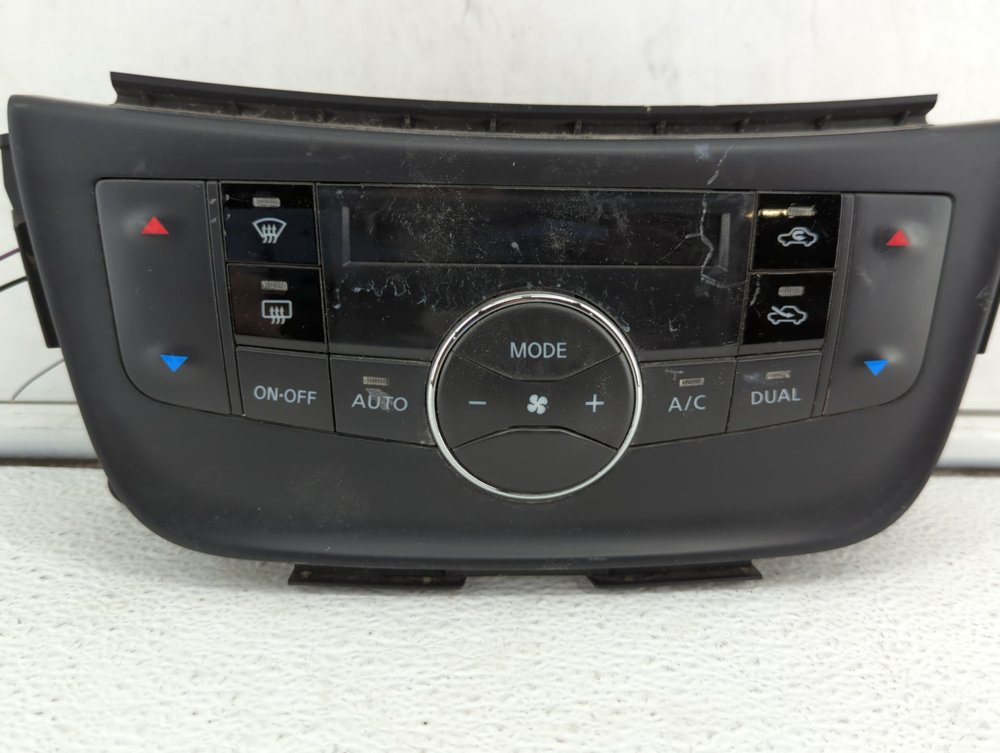 2015-2019 Nissan Sentra Climate Control Module Temperature AC/Heater Replacement P/N:27500 4AT4A Fits OEM Used Auto Parts - 