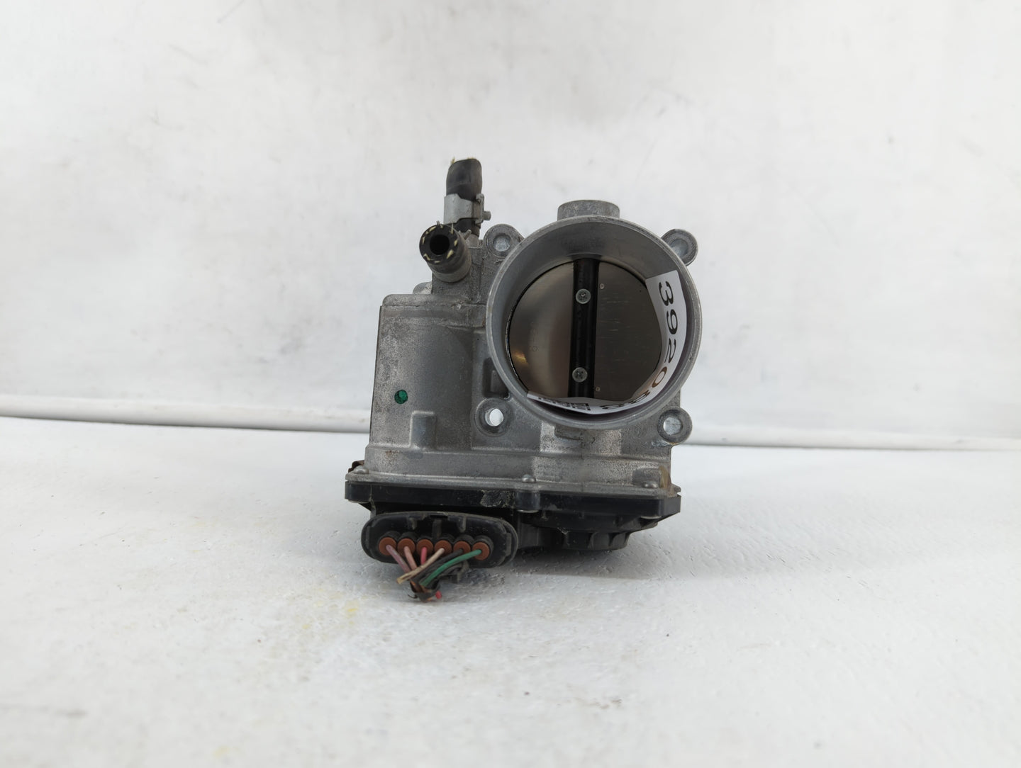 2013-2019 Nissan Sentra Throttle Body P/N:3RA60-01 C 3RA60-01 E, 3RA60-01 D Fits Fits 2013 2014 2015 2016 2017 2018 2019 OEM