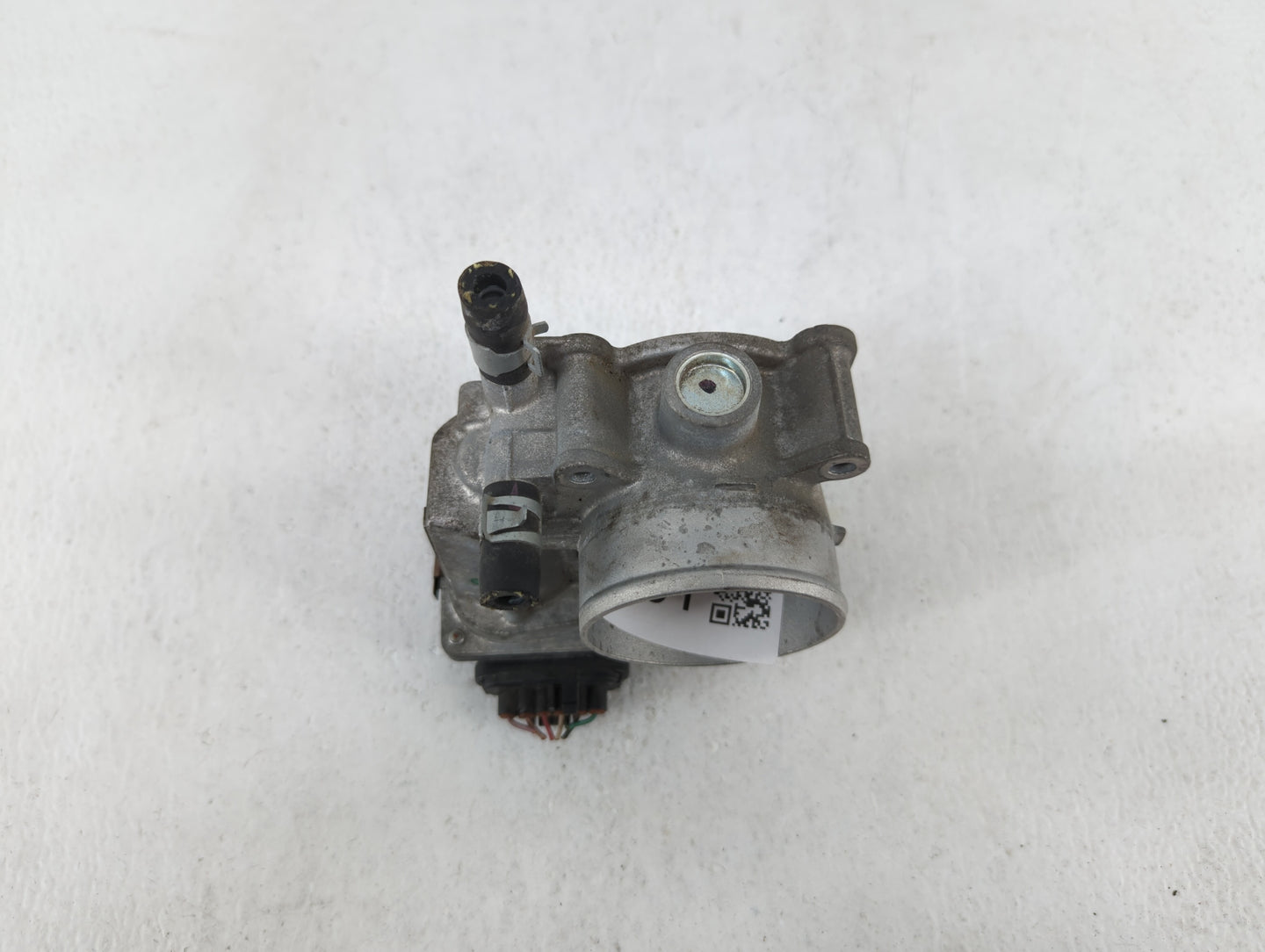 2013-2019 Nissan Sentra Throttle Body P/N:3RA60-01 C 3RA60-01 E, 3RA60-01 D Fits Fits 2013 2014 2015 2016 2017 2018 2019 OEM