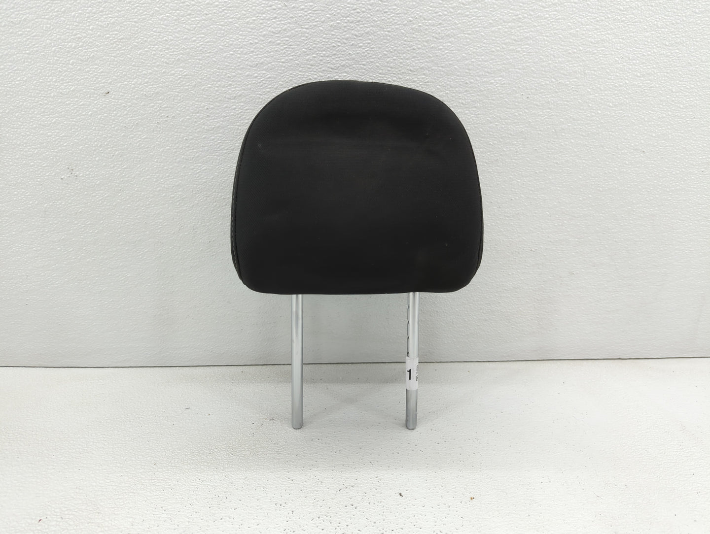 2017-2019 Nissan Sentra Headrest Head Rest Front Driver Passenger Seat - Oemusedautoparts1.com