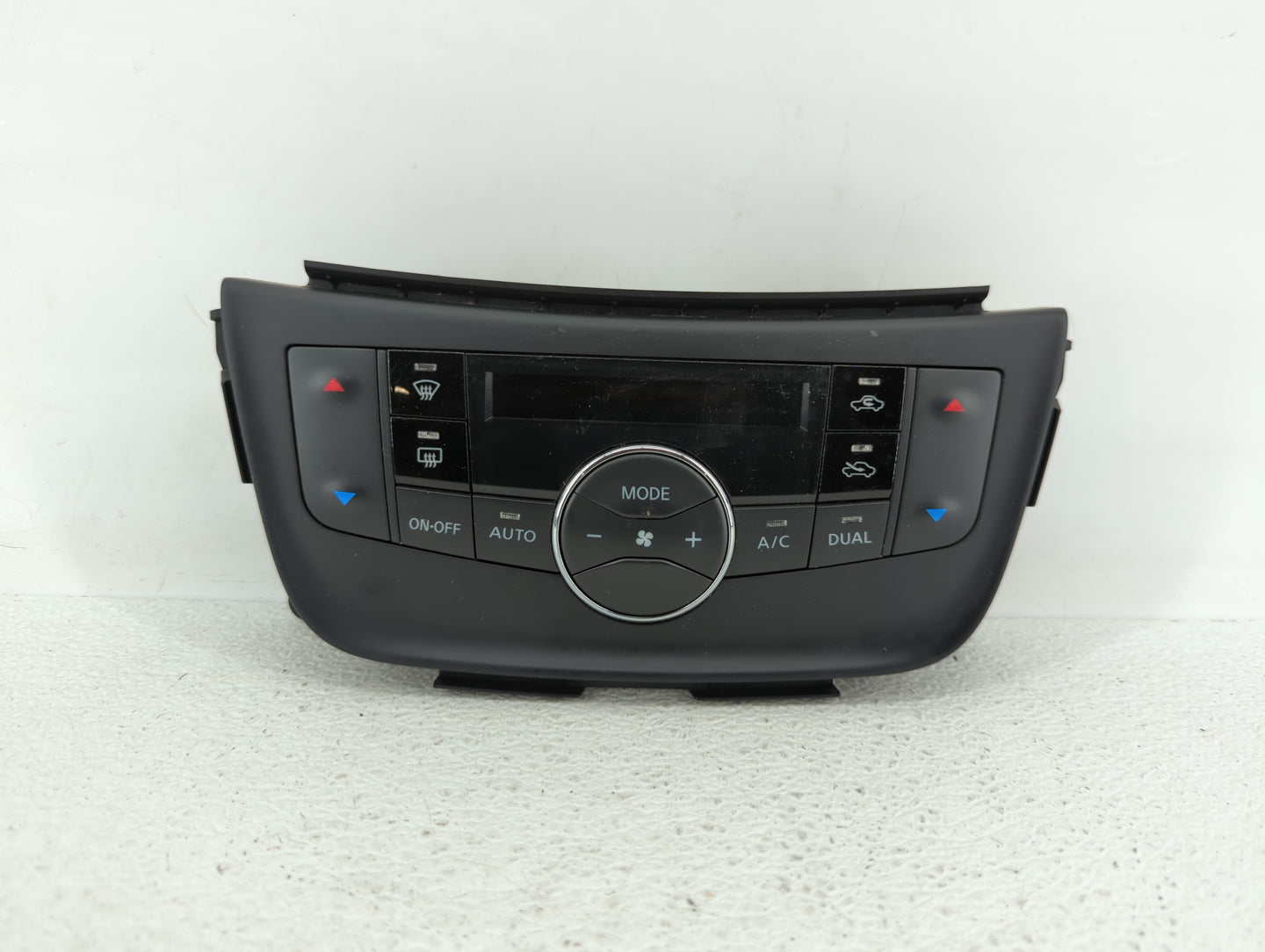 2015-2019 Nissan Sentra Climate Control Module Temperature AC/Heater Replacement P/N:27500 4AT4A Fits OEM Used Auto Parts - 
