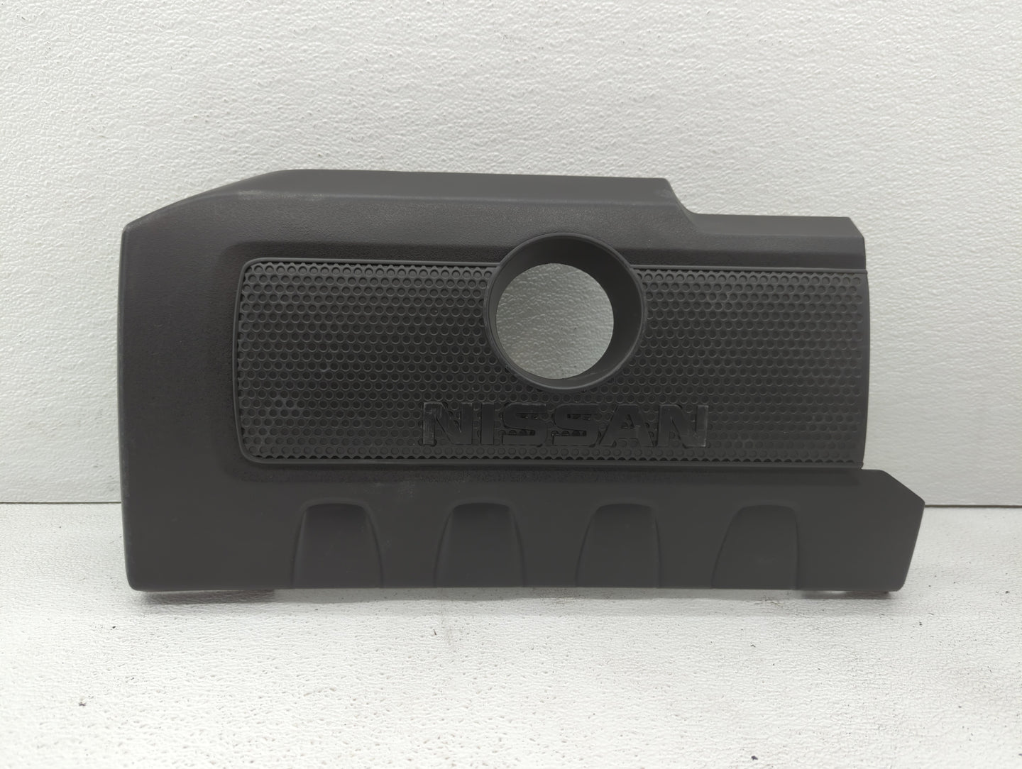 2019 Nissan Sentra Engine Cover - Oemusedautoparts1.com