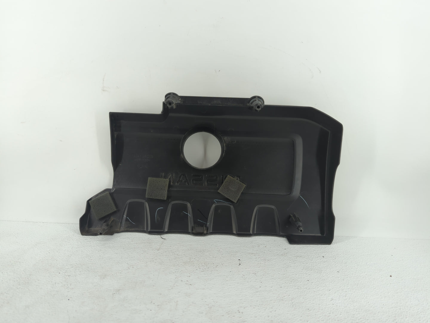2019 Nissan Sentra Engine Cover - Oemusedautoparts1.com