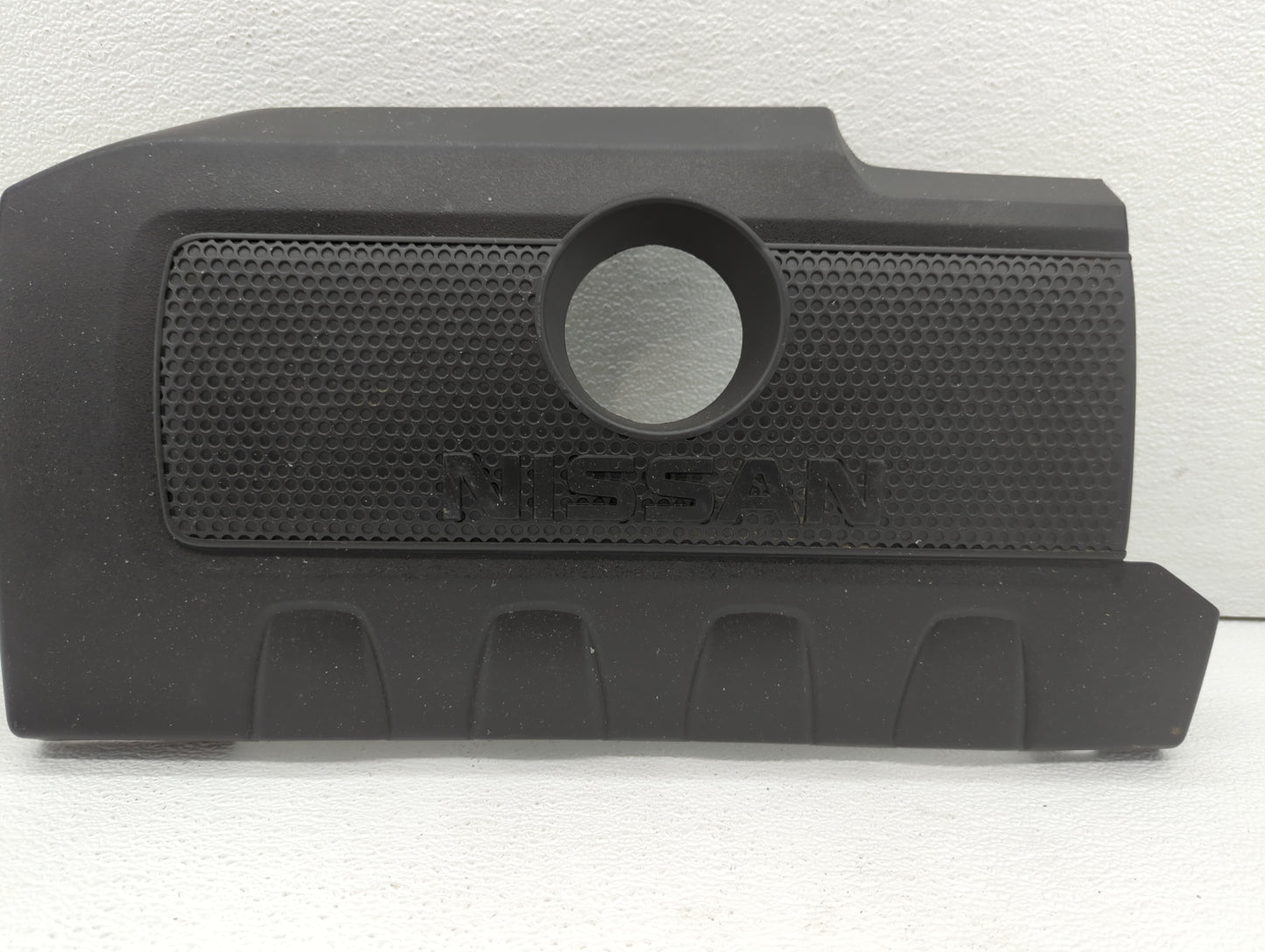 2019 Nissan Sentra Engine Cover - Oemusedautoparts1.com