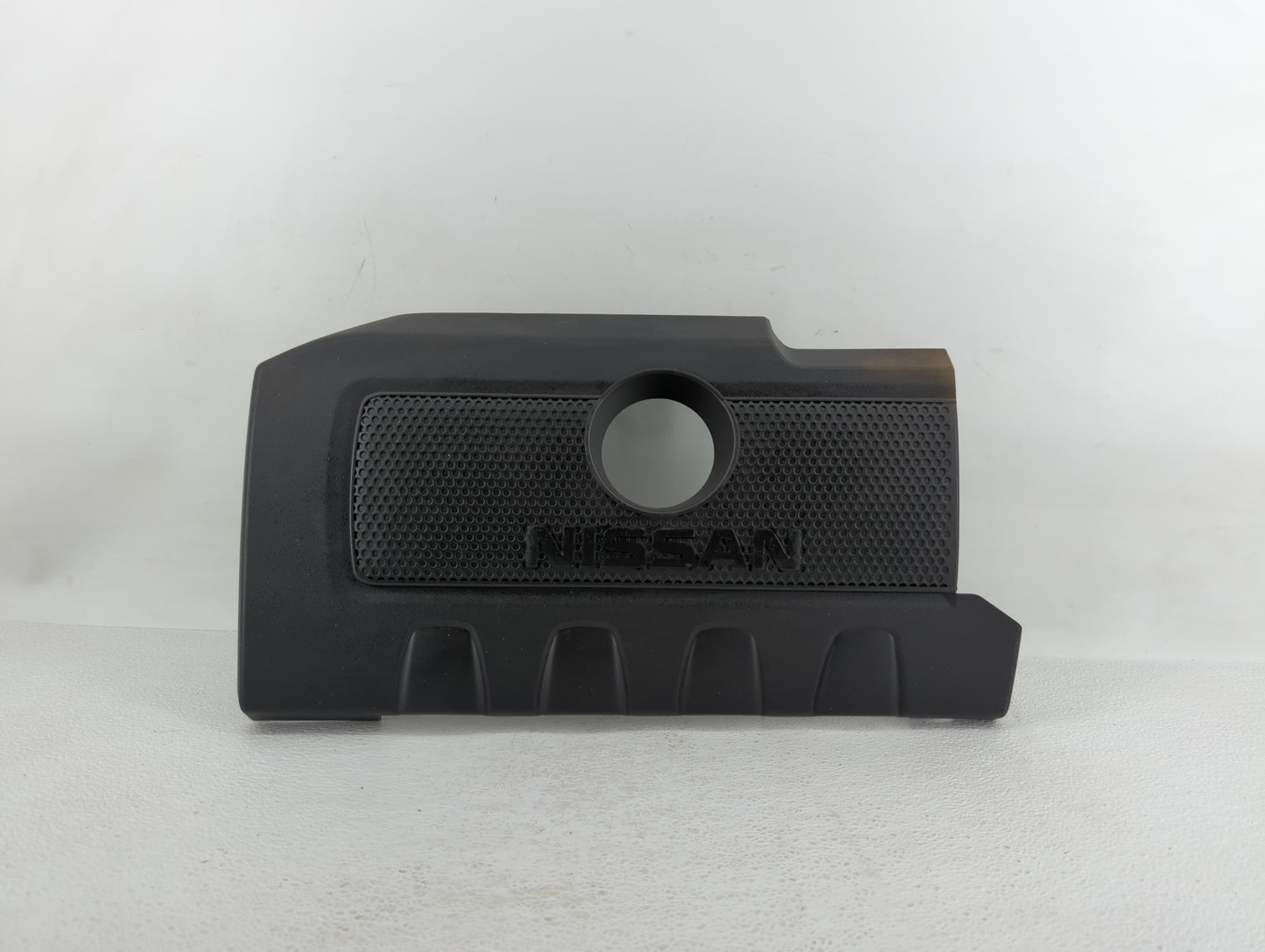2019 Nissan Sentra Engine Cover - Oemusedautoparts1.com