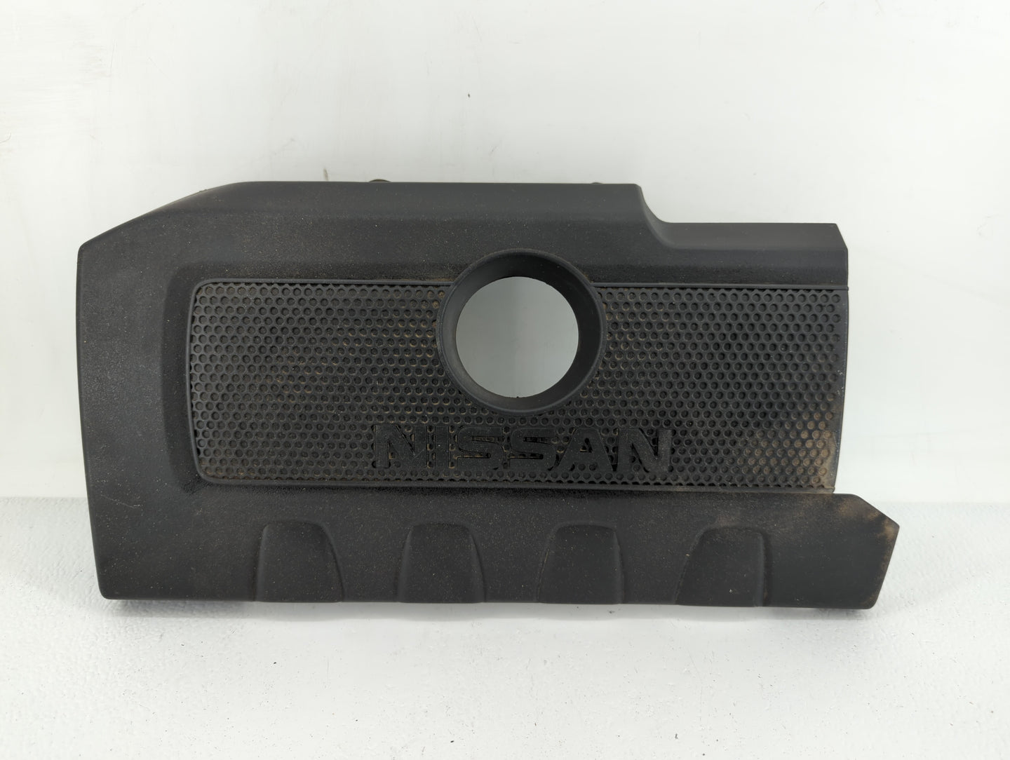 2019 Nissan Sentra Engine Cover - Oemusedautoparts1.com