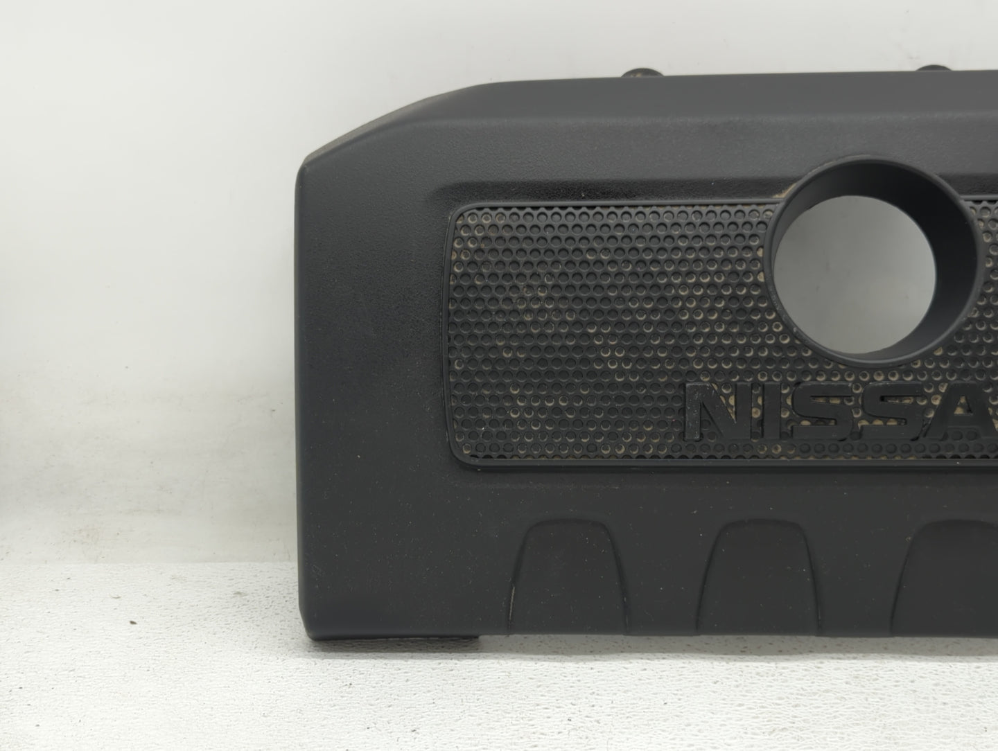 2019 Nissan Sentra Engine Cover - Oemusedautoparts1.com