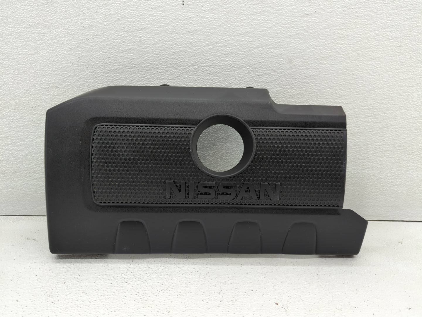 2019 Nissan Sentra Engine Cover - Oemusedautoparts1.com