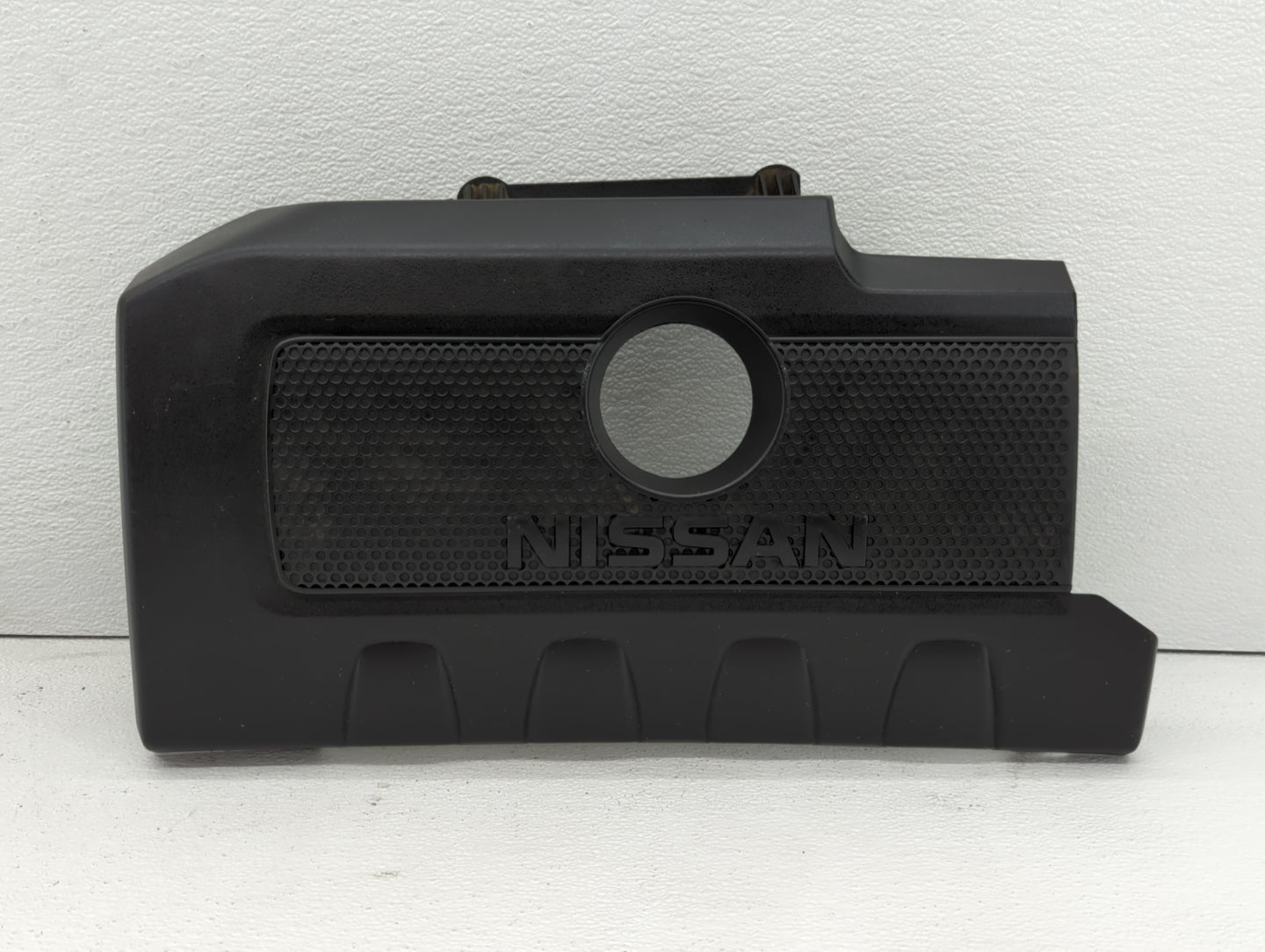 2019 Nissan Sentra Engine Cover - Oemusedautoparts1.com
