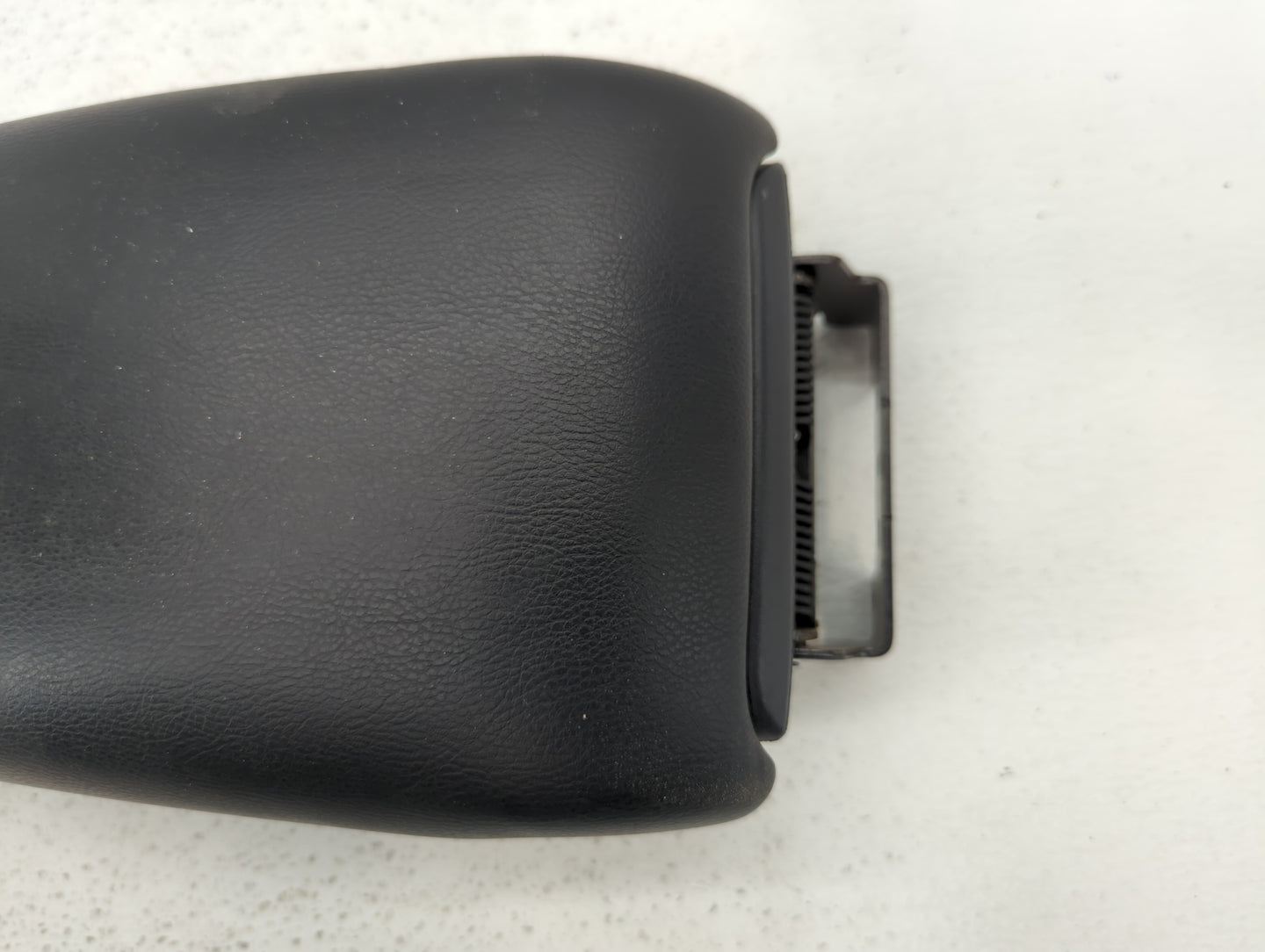 2019 Nissan Sentra Overhead Roof Console Black - Oemusedautoparts1.com