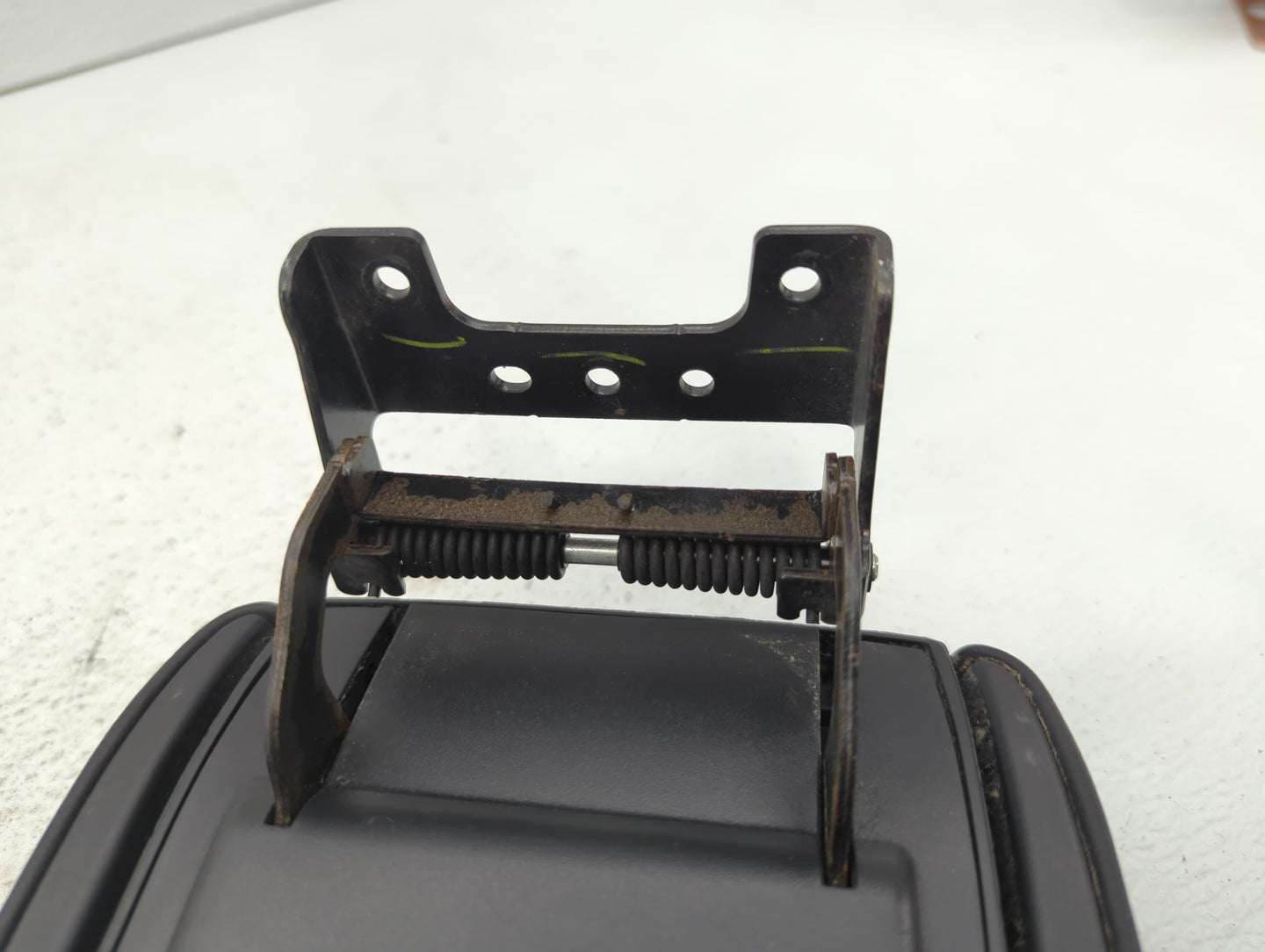 2019 Nissan Sentra Overhead Roof Console Black - Oemusedautoparts1.com