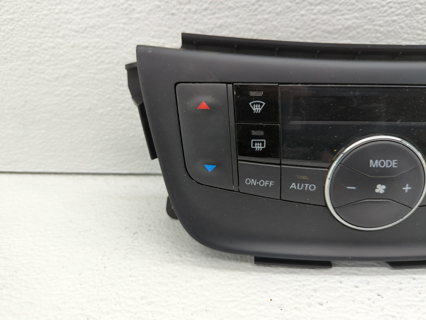 2015-2019 Nissan Sentra Climate Control Module Temperature AC/Heater Replacement P/N:27500 4AT4A Fits OEM Used Auto Parts - 