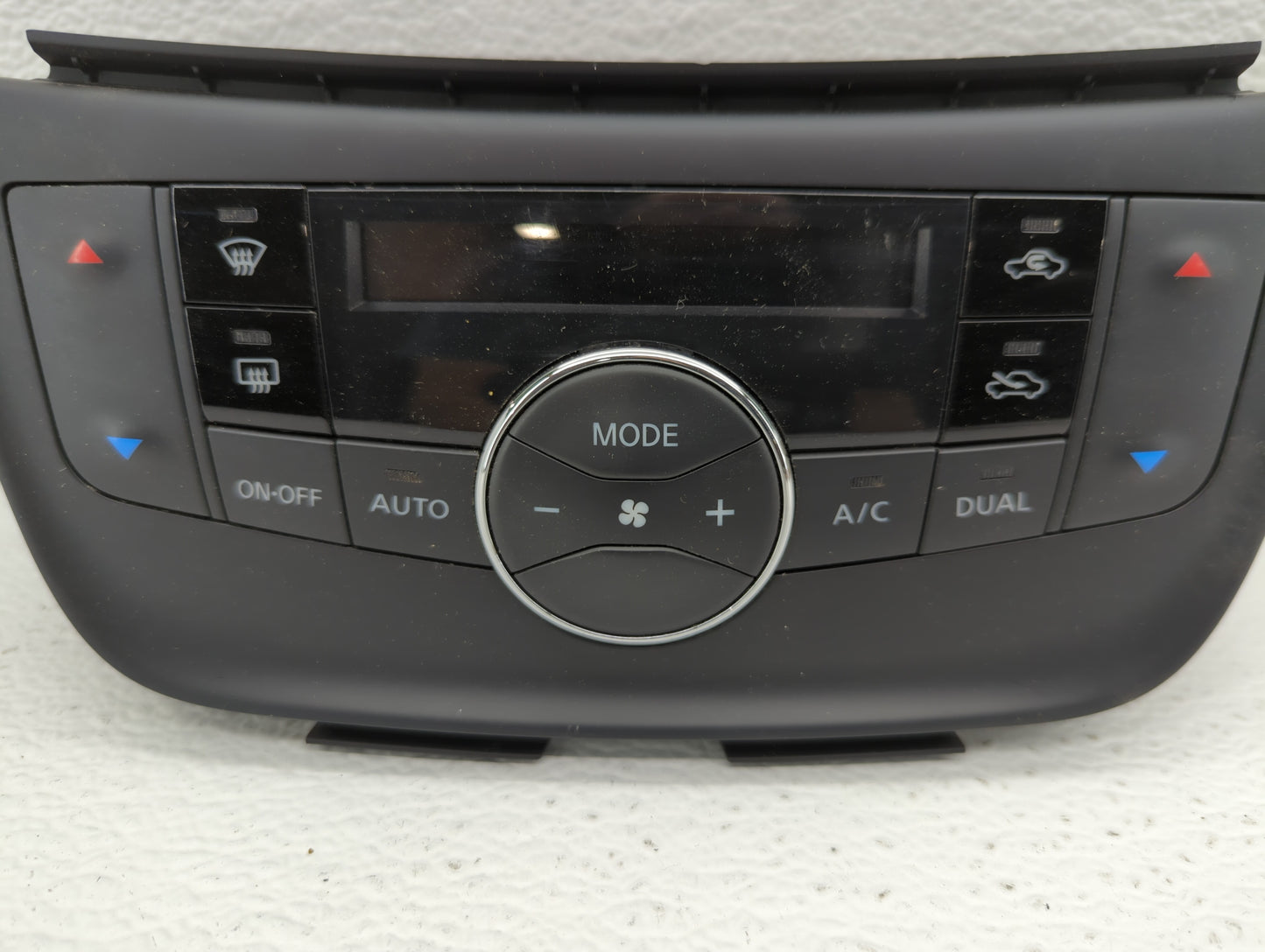 2015-2019 Nissan Sentra Climate Control Module Temperature AC/Heater Replacement P/N:27500 4AT4A Fits OEM Used Auto Parts - 