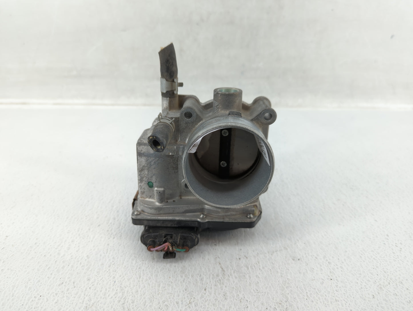 2013-2019 Nissan Sentra Throttle Body P/N:3RA60-01 E Fits Fits 2013 2014 2015 2016 2017 2018 2019 OEM Used Auto Parts - Oemu