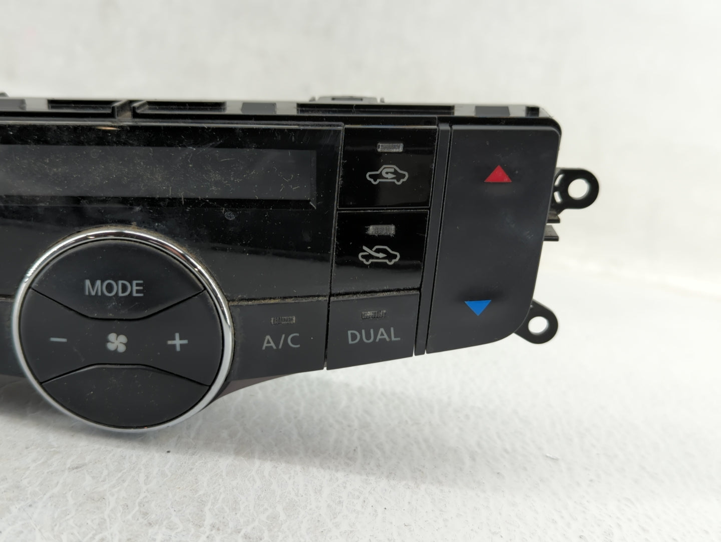 2015-2019 Nissan Sentra Climate Control Module Temperature AC/Heater Replacement P/N:27500 4AT4A Fits OEM Used Auto Parts - 