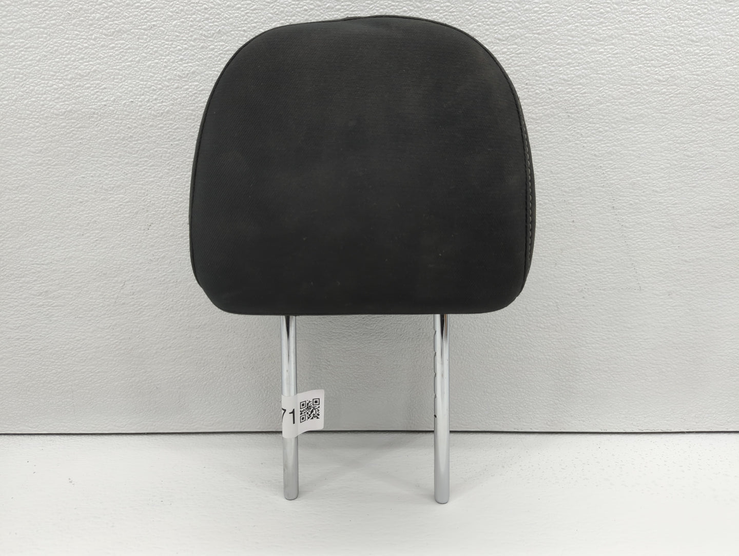 2019-2019 Nissan Sentra Headrest Head Rest Front Driver Passenger Seat - Oemusedautoparts1.com