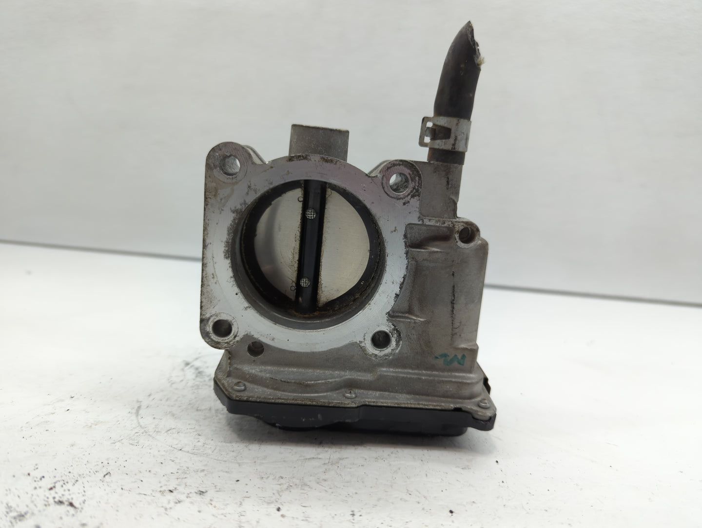 2013-2019 Nissan Sentra Throttle Body P/N:3RA60-01 Fits Fits 2013 2014 2015 2016 2017 2018 2019 OEM Used Auto Parts - Oemuse