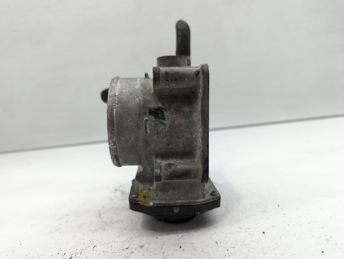 2013-2019 Nissan Sentra Throttle Body P/N:3RA60-01 Fits Fits 2013 2014 2015 2016 2017 2018 2019 OEM Used Auto Parts - Oemuse