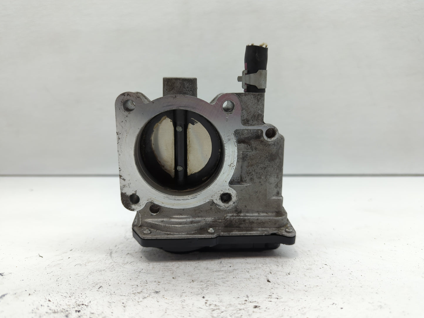 2013-2019 Nissan Sentra Throttle Body P/N:3RA60-01 Fits Fits 2013 2014 2015 2016 2017 2018 2019 OEM Used Auto Parts - Oemuse