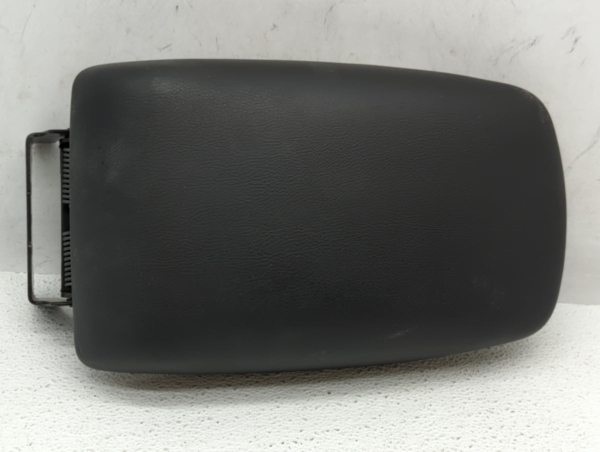 2017-2019 Nissan Sentra Center Console Armrest Cover Lid 535163 - Oemusedautoparts1.com