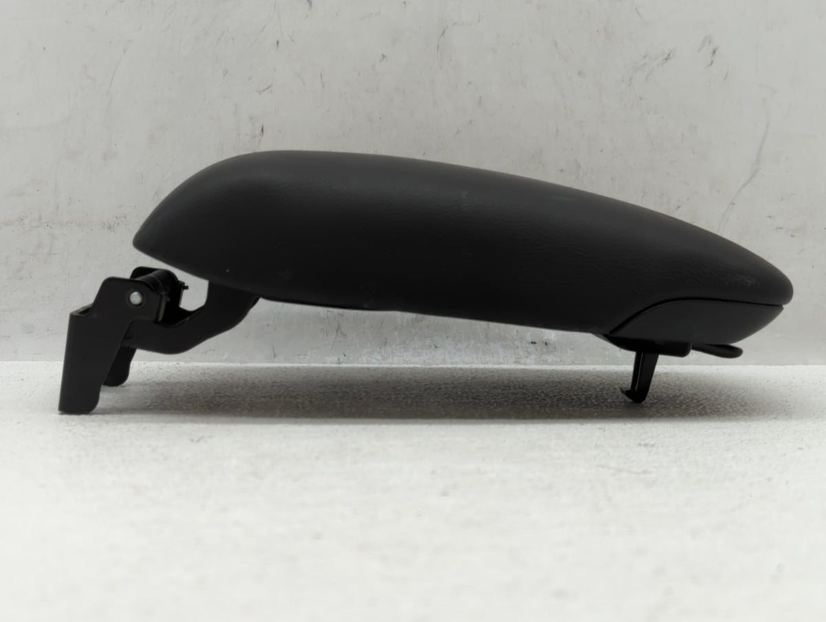 2017-2019 Nissan Sentra Center Console Armrest Cover Lid 535163 - Oemusedautoparts1.com