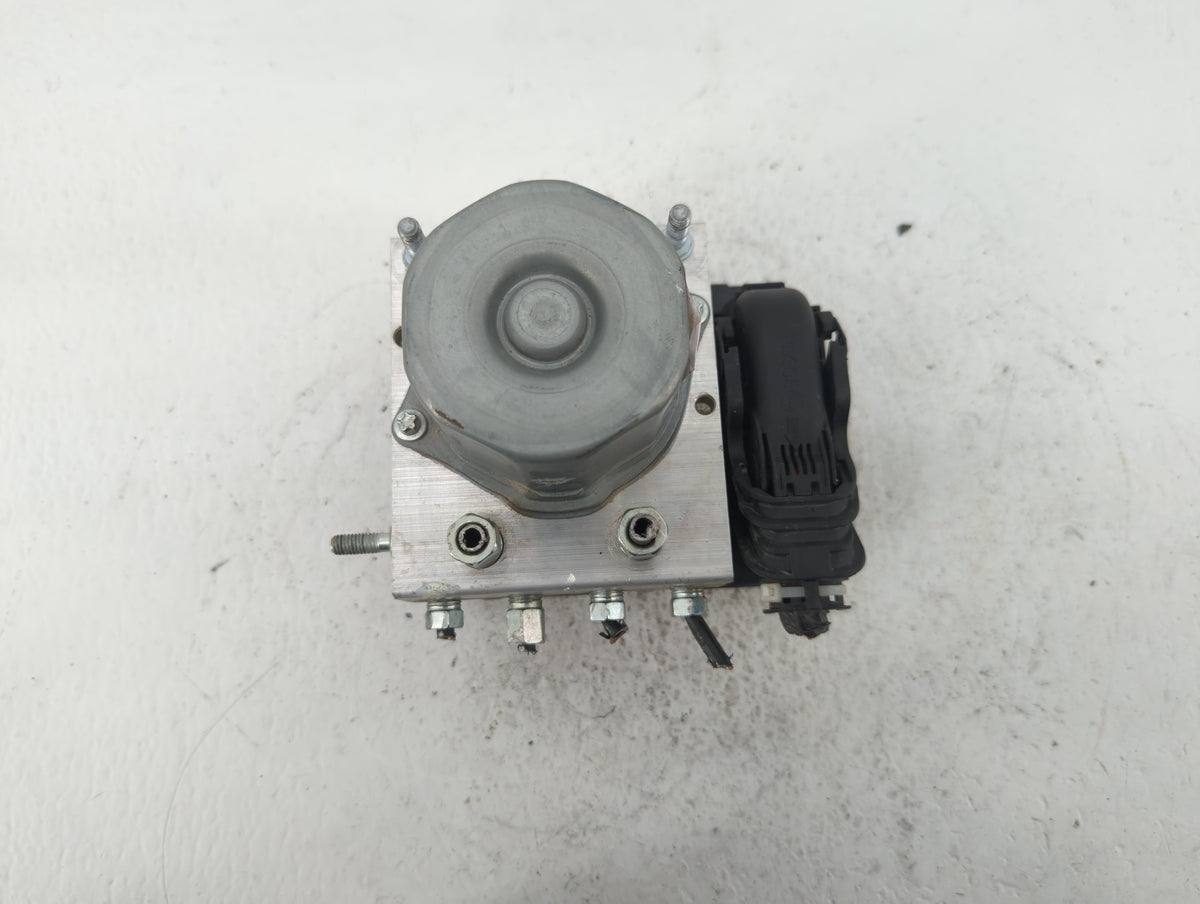 2019 Nissan Sentra Anti-Lock Brake ABS Pump Module Actuator OEM P/N:47660 5UD0C 47660 9AK0D Fits OEM Used Auto Parts - Oemus