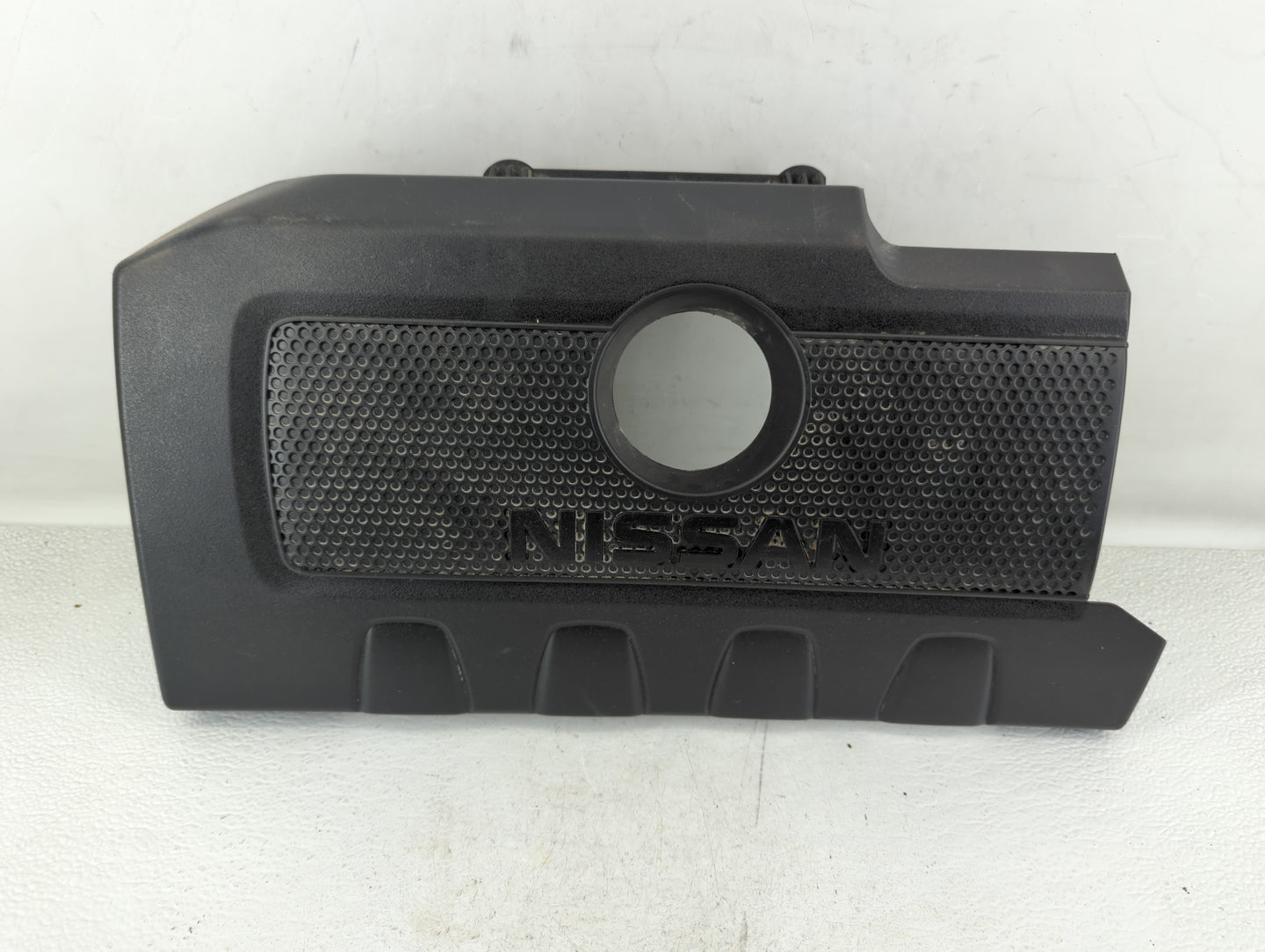2019 Nissan Sentra Engine Cover - Oemusedautoparts1.com