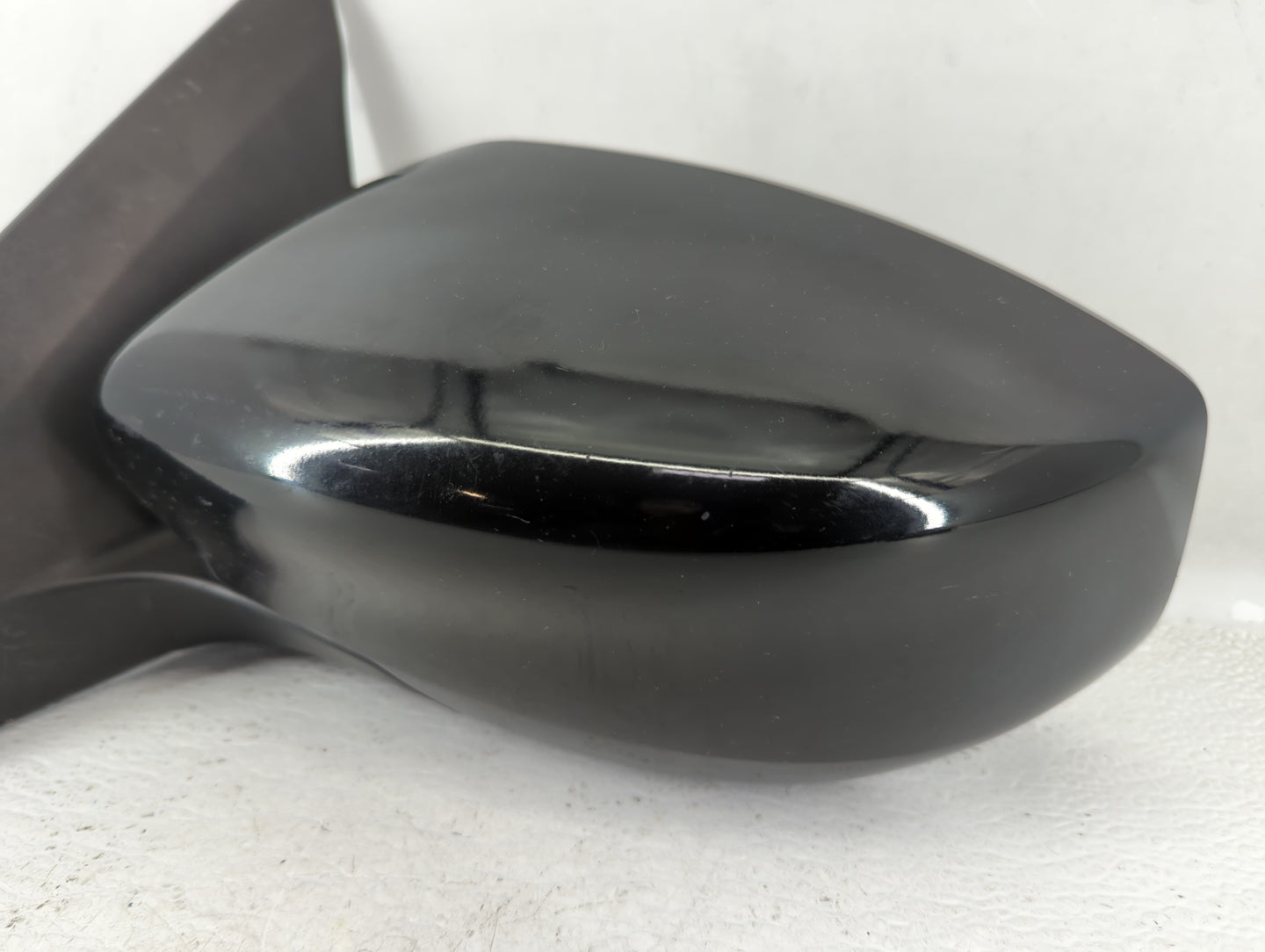 2016-2019 Nissan Sentra Driver Side View Mirror - Left Door Mirror OEM Used - Oemusedautoparts1.com