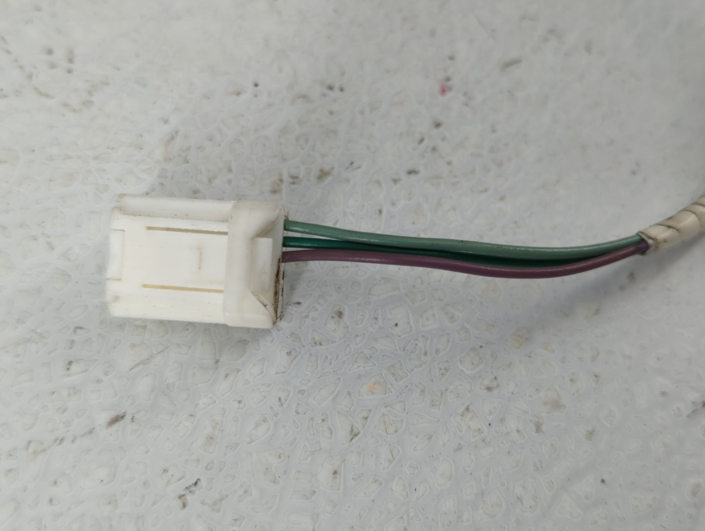 2016-2019 Nissan Sentra Driver Side View Mirror - Left Door Mirror OEM Used - Oemusedautoparts1.com