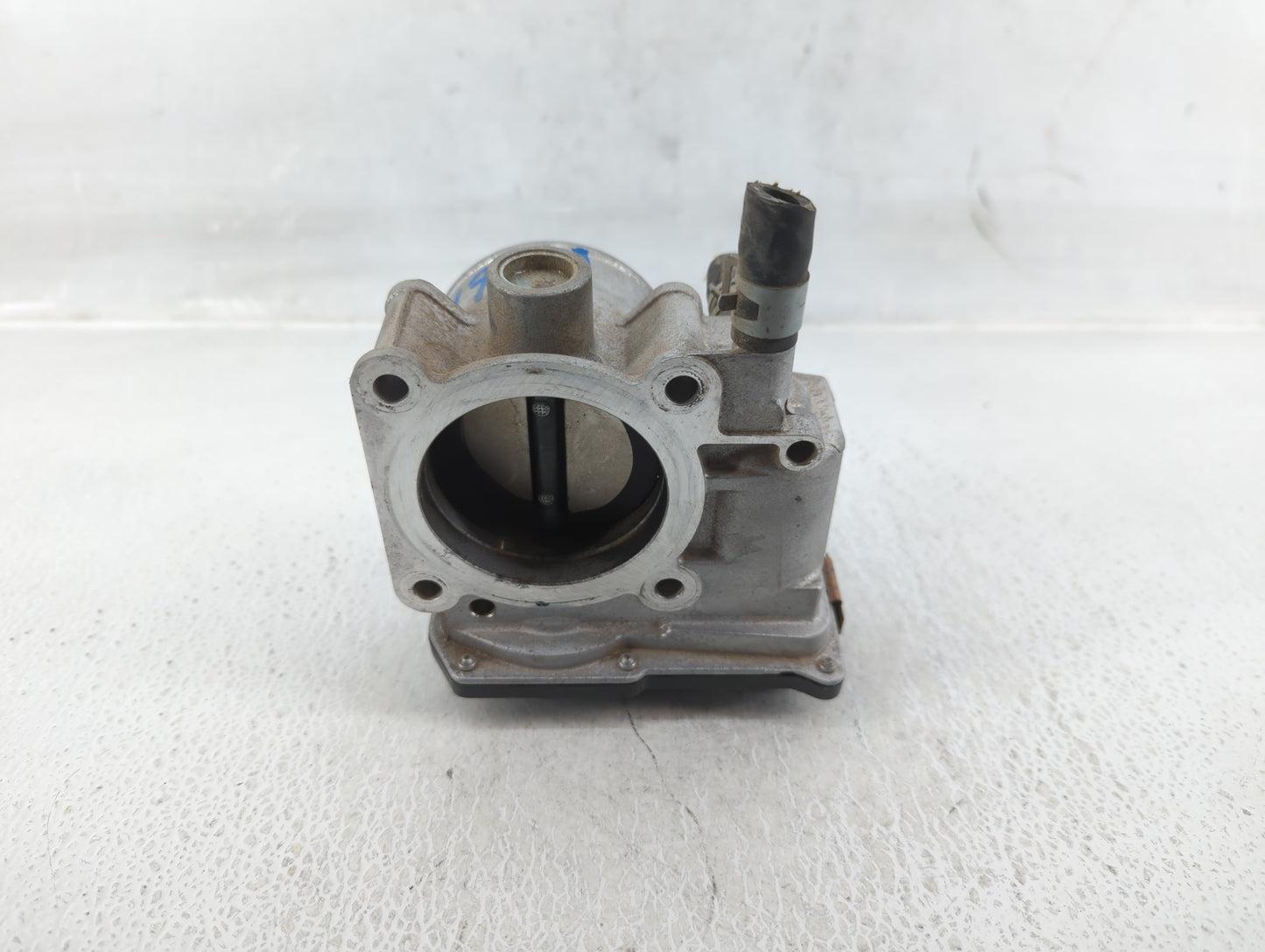 2013-2019 Nissan Sentra Throttle Body P/N:3RA60-01 E Fits Fits 2013 2014 2015 2016 2017 2018 2019 OEM Used Auto Parts - Oemu