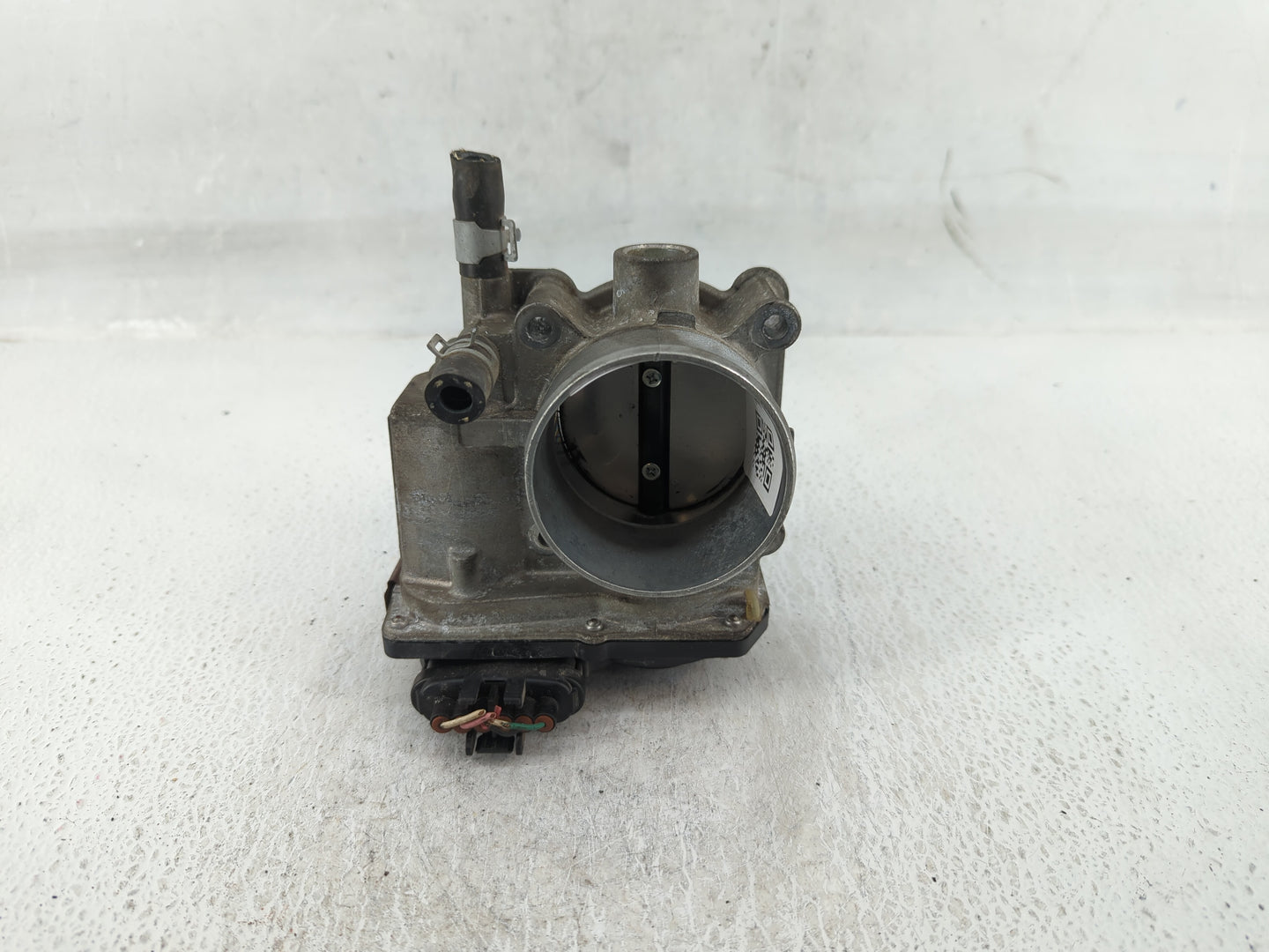 2013-2019 Nissan Sentra Throttle Body P/N:3RA60-01 E Fits Fits 2013 2014 2015 2016 2017 2018 2019 OEM Used Auto Parts - Oemu