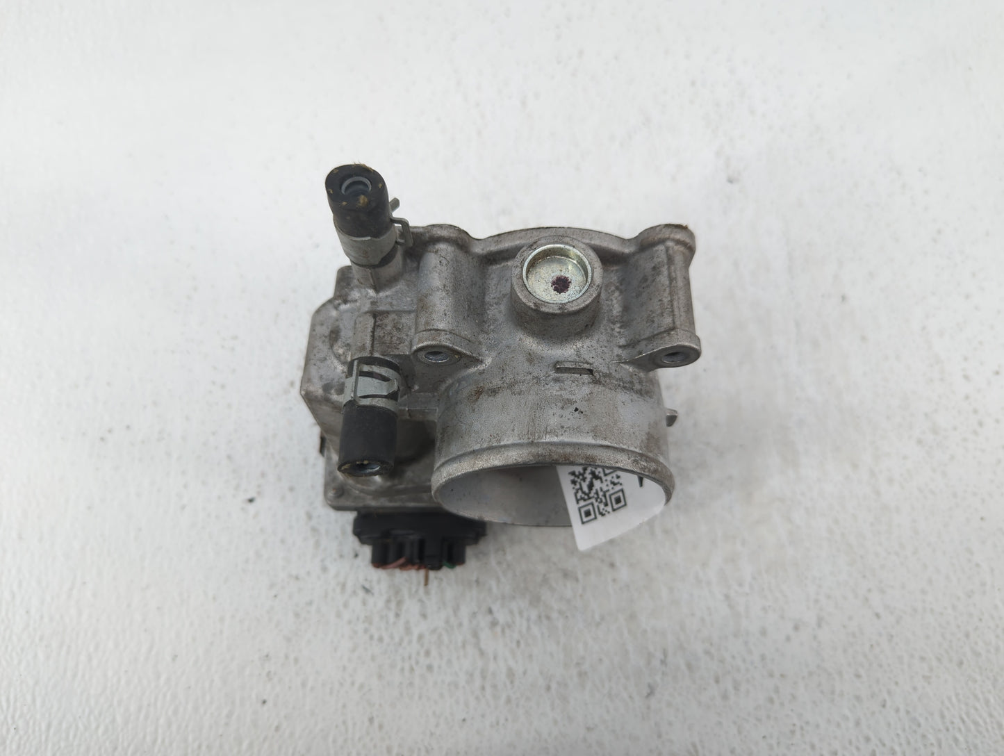2013-2019 Nissan Sentra Throttle Body P/N:3RA60-01 E Fits Fits 2013 2014 2015 2016 2017 2018 2019 OEM Used Auto Parts - Oemu