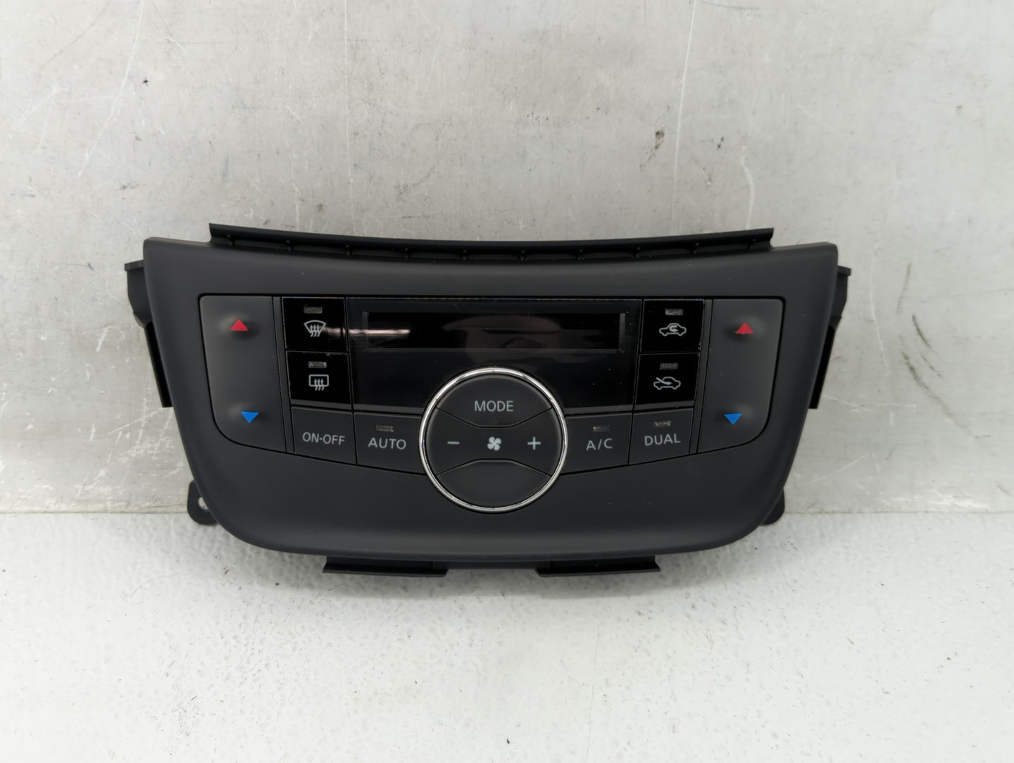 2015-2019 Nissan Sentra Climate Control Module Temperature AC/Heater Replacement P/N:27500 4AT4A Fits OEM Used Auto Parts - 