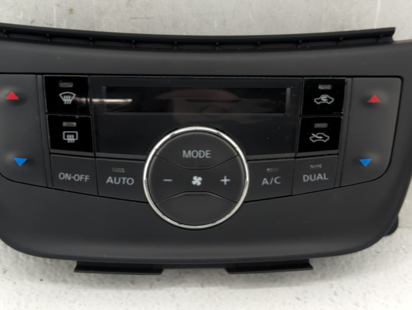 2015-2019 Nissan Sentra Climate Control Module Temperature AC/Heater Replacement P/N:27500 4AT4A Fits OEM Used Auto Parts - 