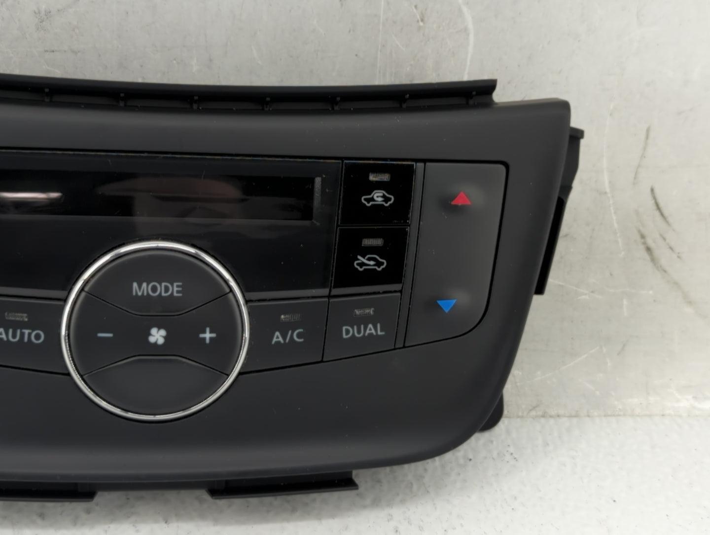 2015-2019 Nissan Sentra Climate Control Module Temperature AC/Heater Replacement P/N:27500 4AT4A Fits OEM Used Auto Parts - 