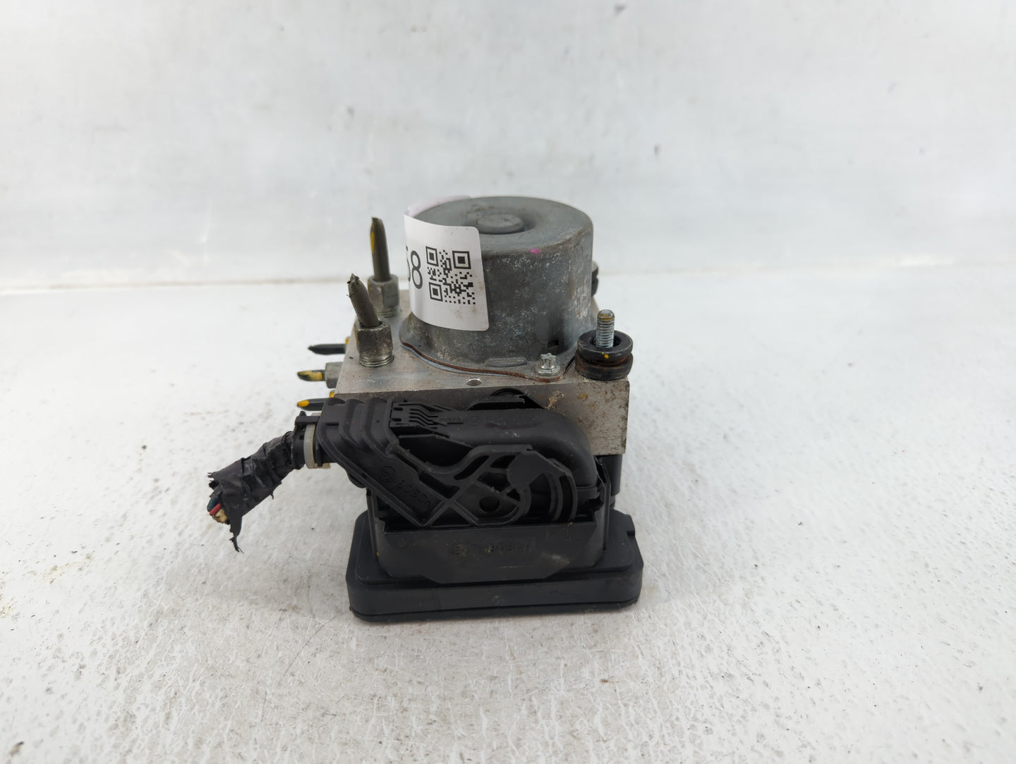 2019 Nissan Sentra ABS Pump Control Module Replacement P/N:47660 5UD0C Fits OEM Used Auto Parts - Oemusedautoparts1.com