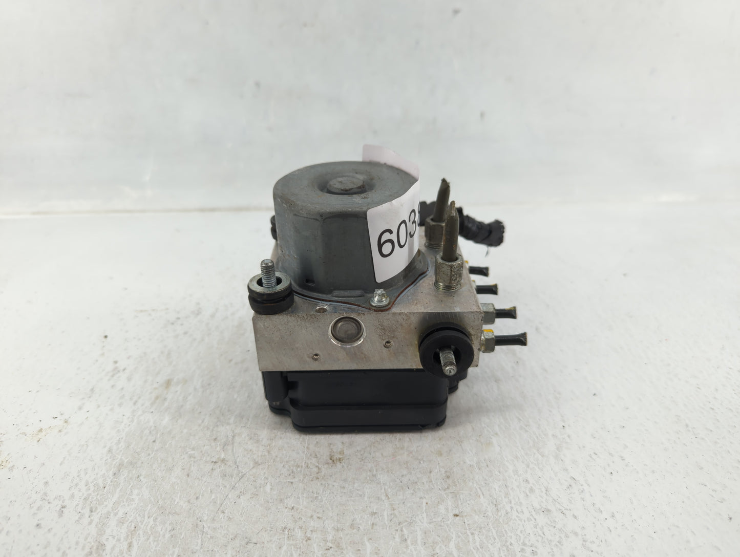 2019 Nissan Sentra ABS Pump Control Module Replacement P/N:47660 5UD0C Fits OEM Used Auto Parts - Oemusedautoparts1.com