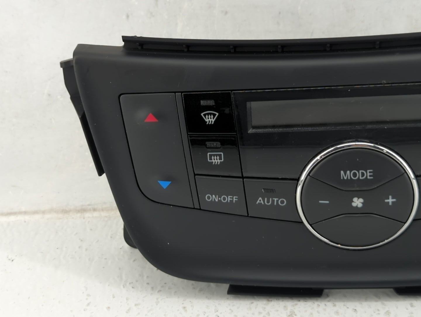 2015-2019 Nissan Sentra Climate Control Module Temperature AC/Heater Replacement P/N:27500 4AT4A Fits OEM Used Auto Parts - 