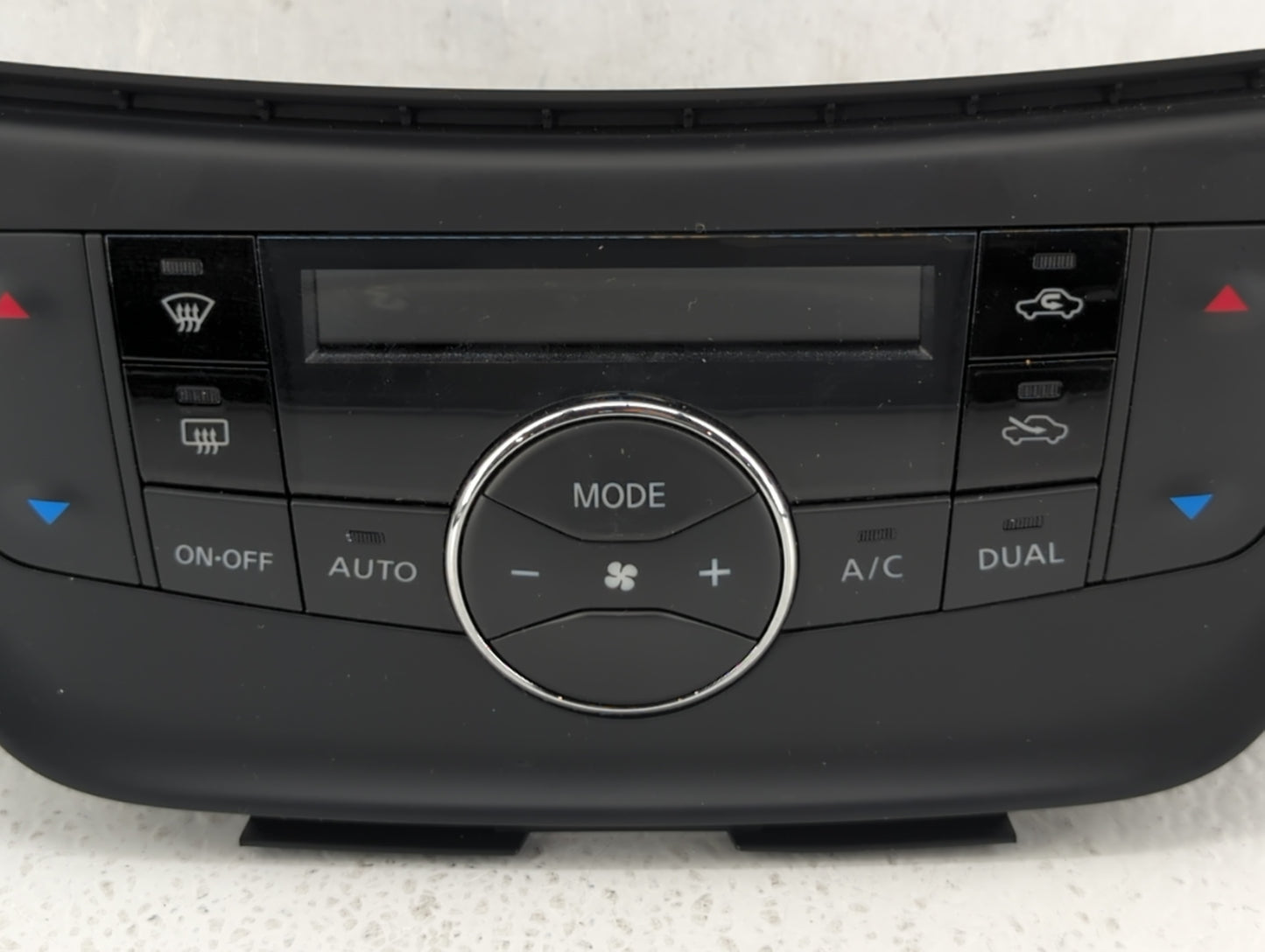 2015-2019 Nissan Sentra Climate Control Module Temperature AC/Heater Replacement P/N:27500 4AT4A Fits OEM Used Auto Parts - 