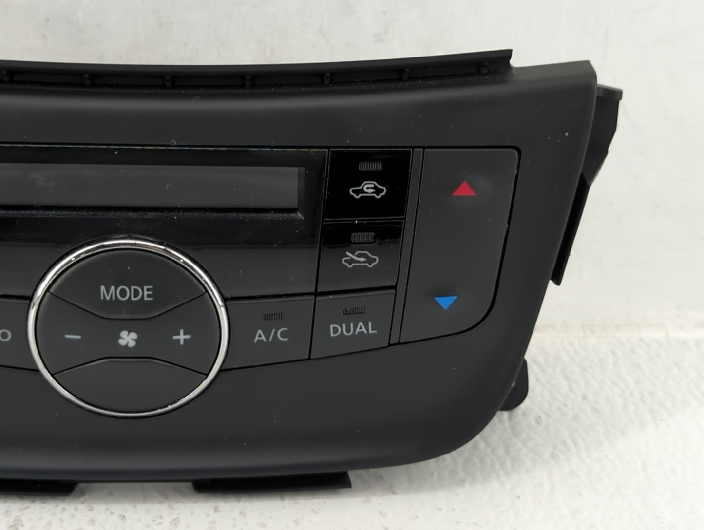 2015-2019 Nissan Sentra Climate Control Module Temperature AC/Heater Replacement P/N:27500 4AT4A Fits OEM Used Auto Parts - 